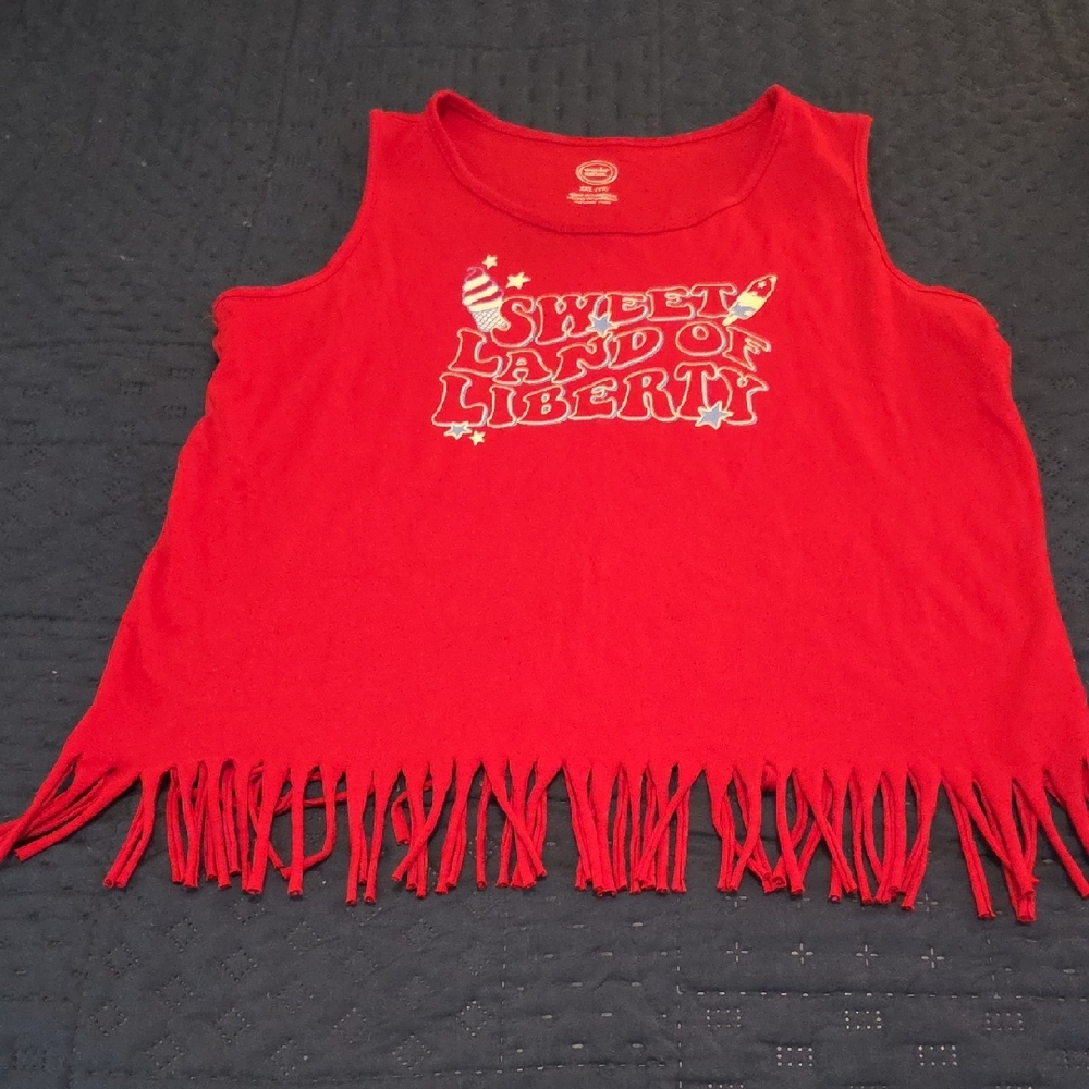 **DONATE 04/19** NWOT GIRLS RED, WHITE and BLUE FRINGE TANK